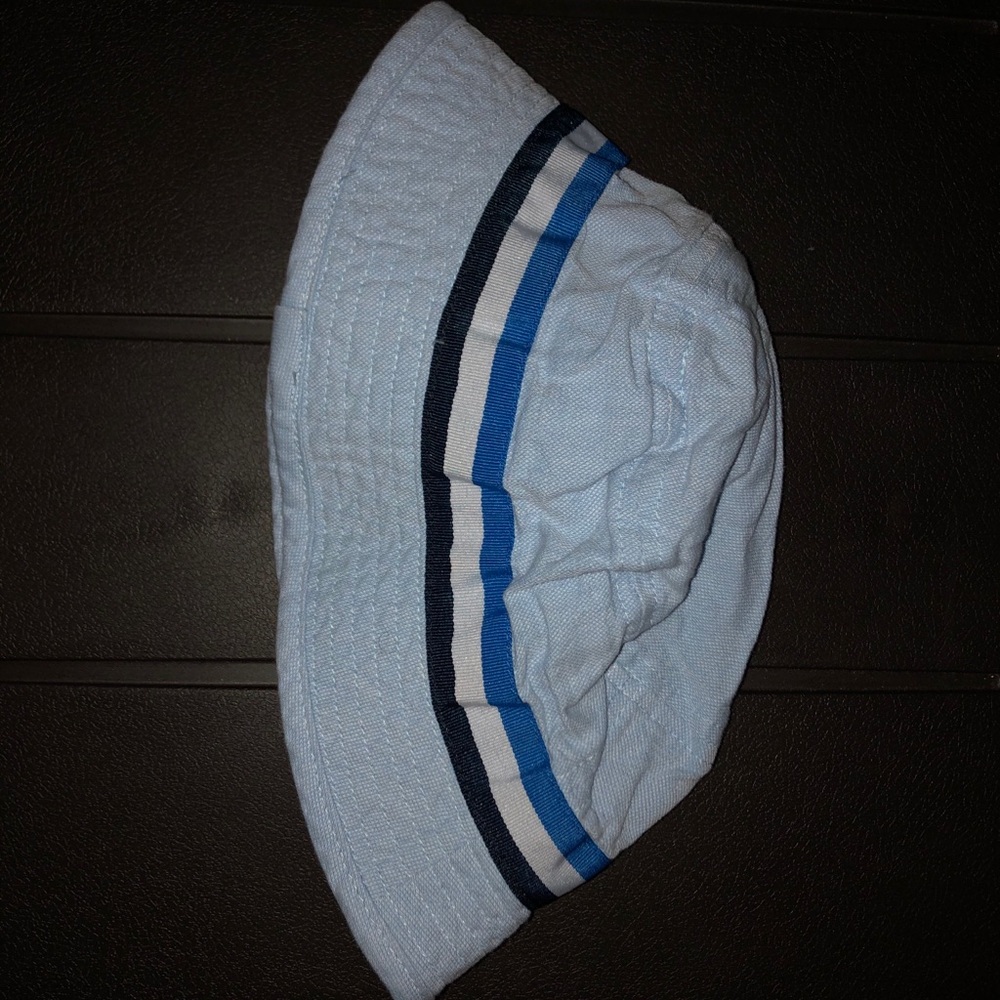 Blue hat - Picture 4 of 6